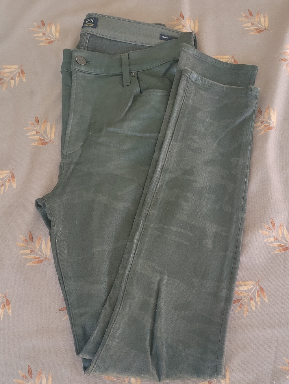 Camo Stretchy Skinny Pants